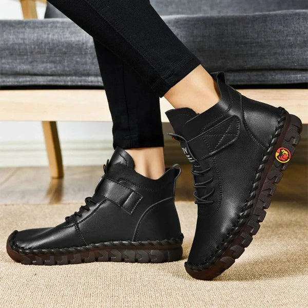 Olya® | Chaussures avec des semelles souples et des lacets