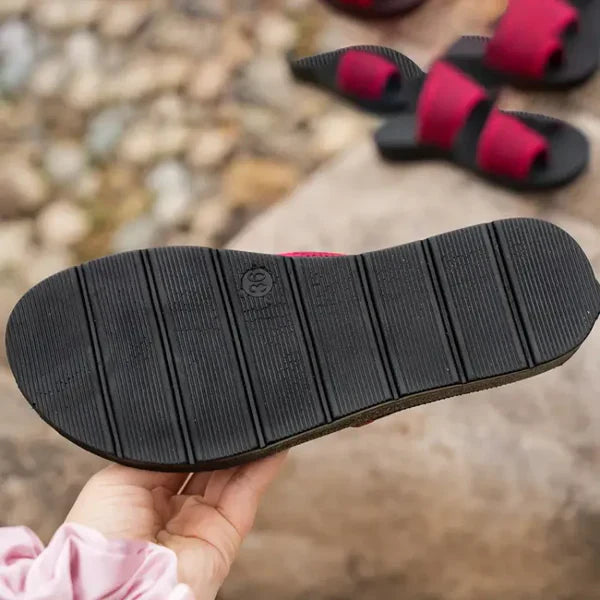 Celia® | Sandales glissantes en mesh perforé
